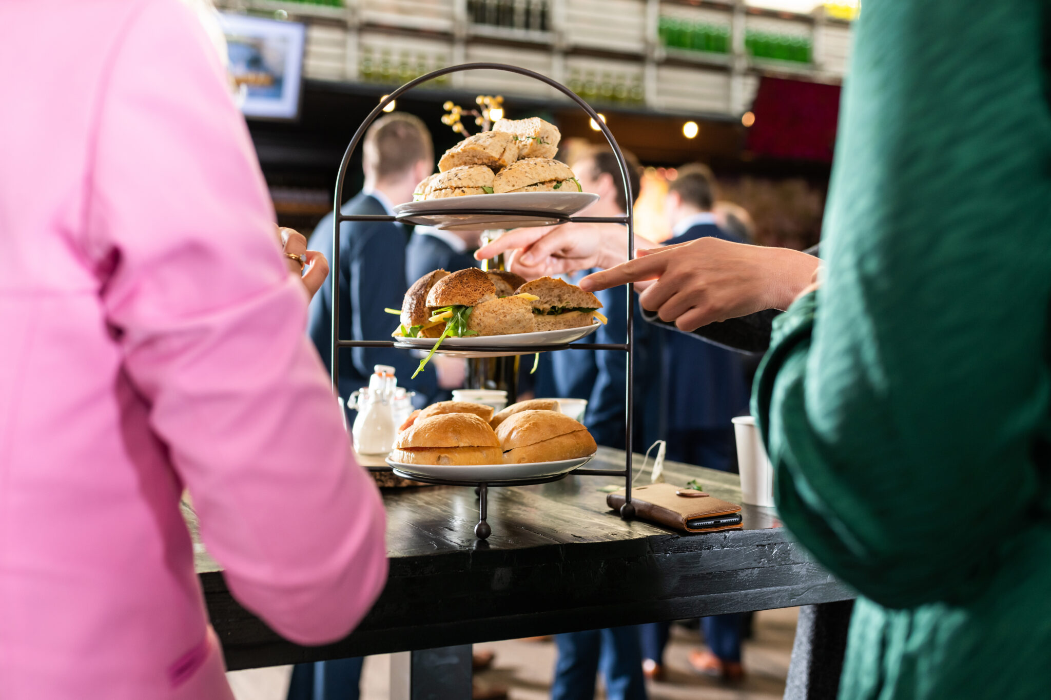 Foodmoment tijdens een zakelijke netwerkbijeenkomst bij de Mauritskazerne in het hart van de FoodValley.