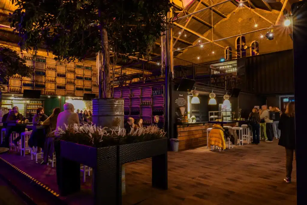 Foodcourt tijdens zakelijk event in De Mauritskazerne in Ede