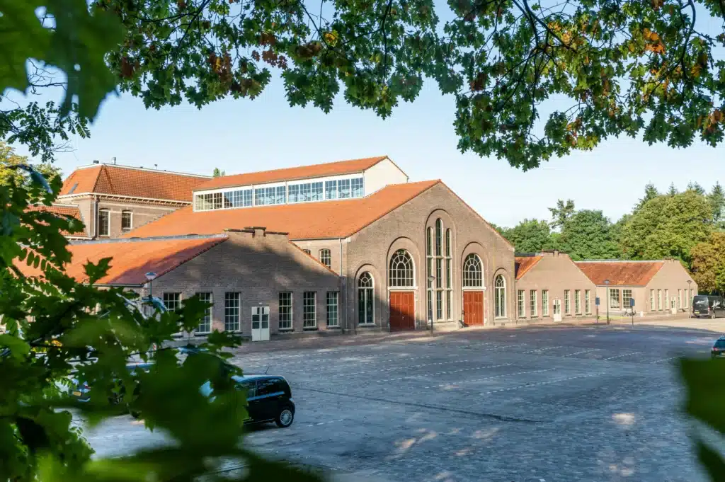 Exterieur van de Mauritskazerne, monumentale eventlocatie in Ede