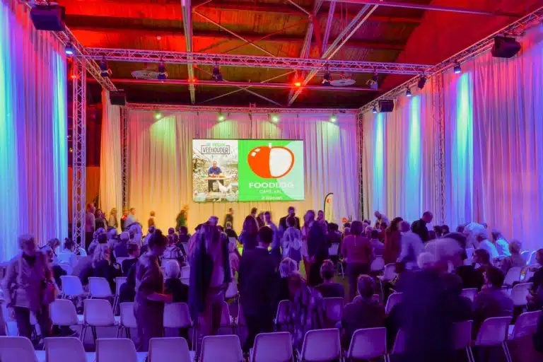 Plenaire zakelijke bijeenkomst met 300 deelnemers in De Mauritskazerne