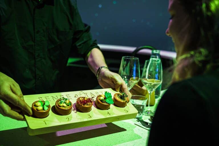Foodplank bij de tasting room